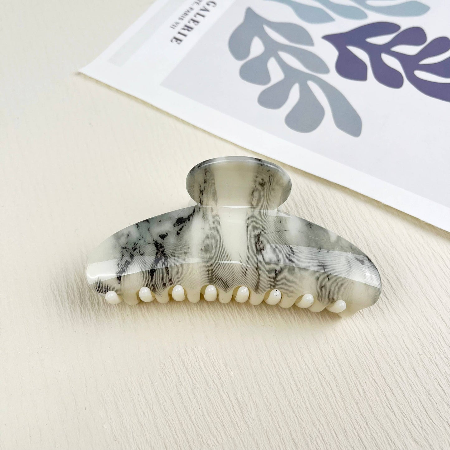Marble Luxe Clip