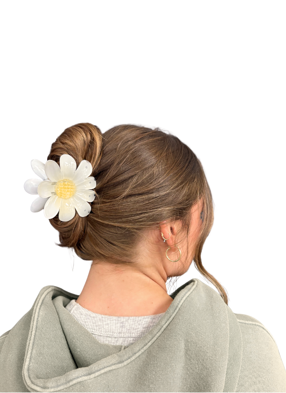 The Bailey Claw Clip